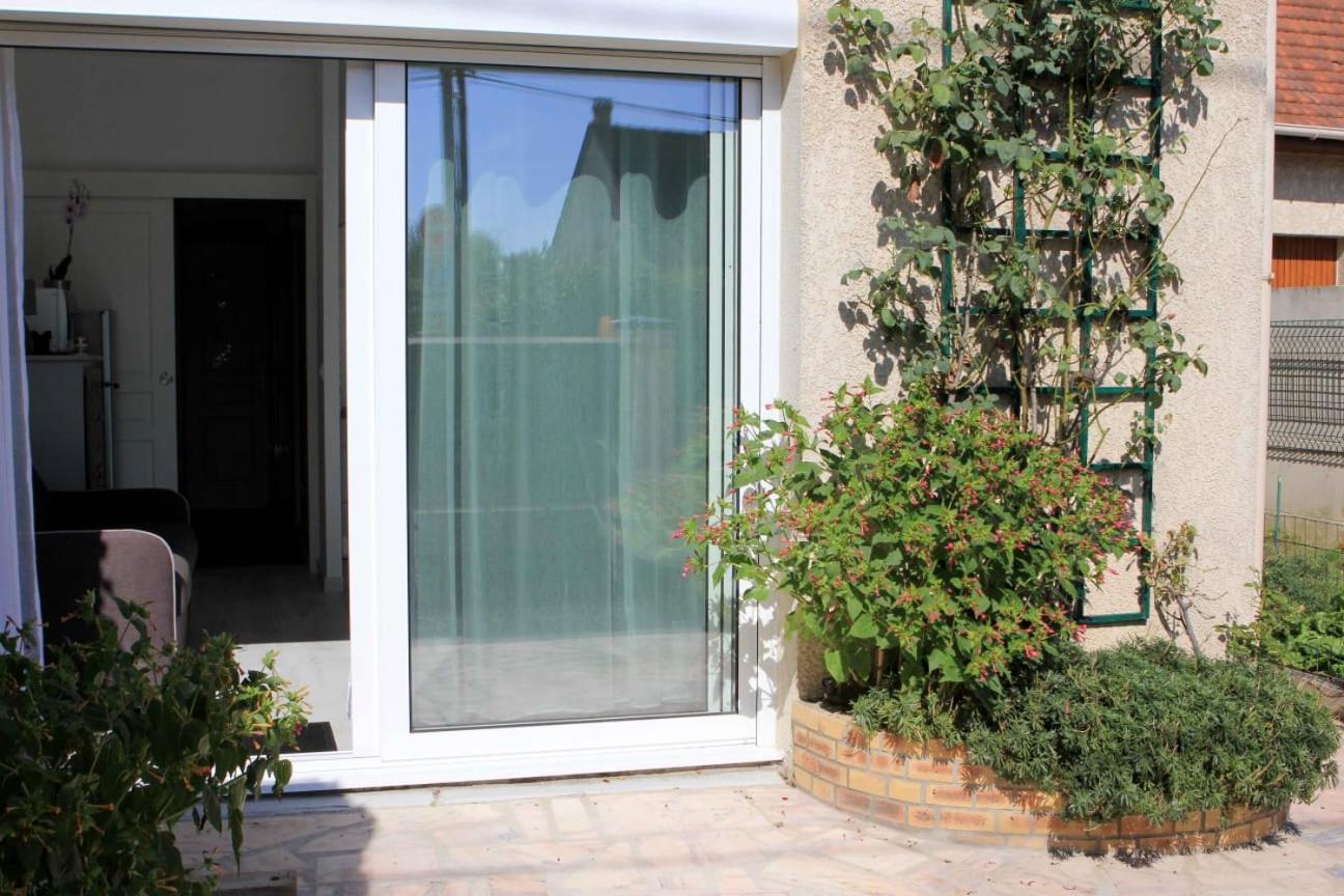 Maison Hotes Pres De Disneyland Paris Lagny Exterior foto